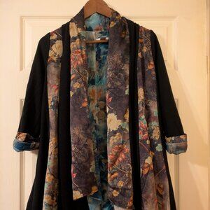 Lightweight floral silk outer layer
